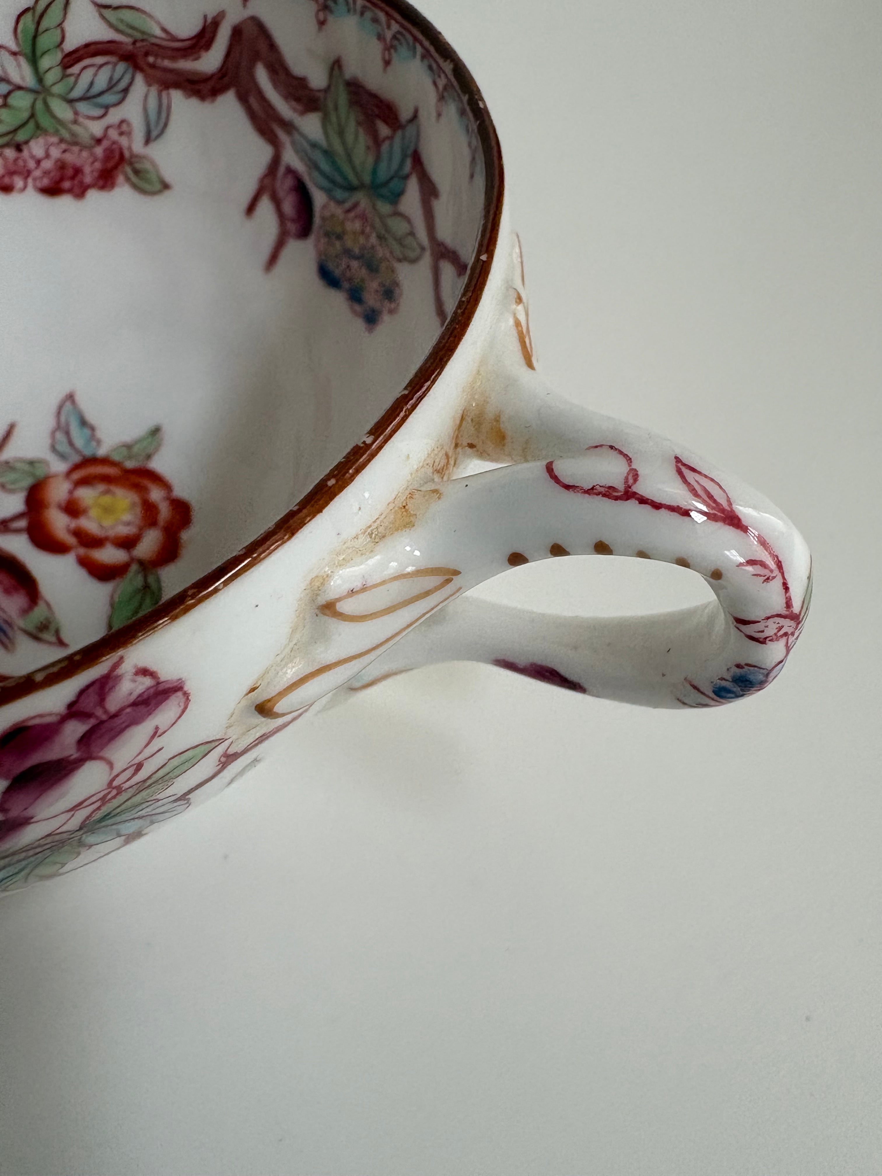 サルグミンヌ MINTON No.252 ティーカップ（鳥と花の絵付け