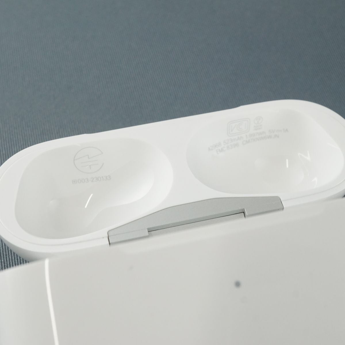 Apple AirPods Pro 2 充電ケースのみ USED超美品 第二世代 ワイヤレス