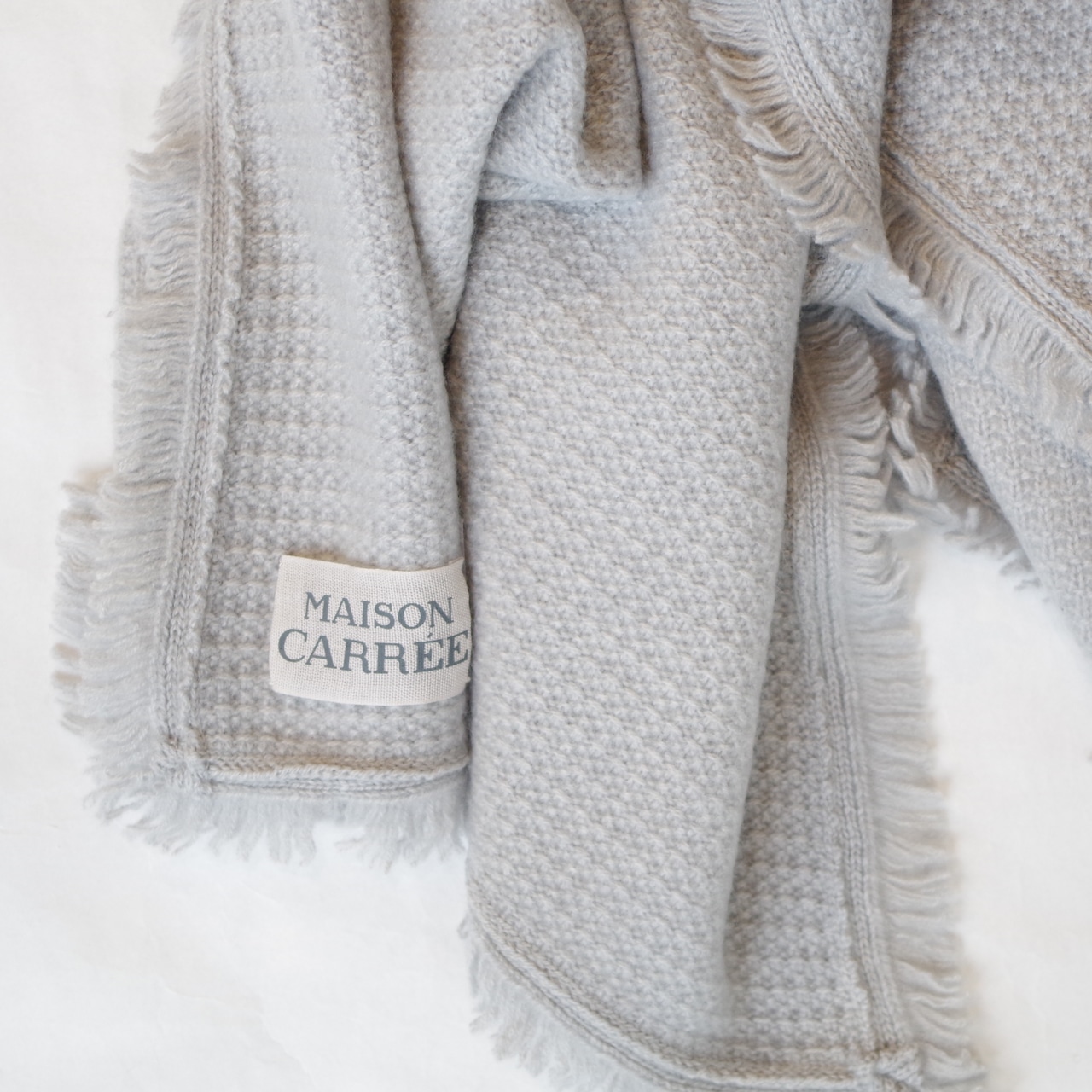 MAISON CARRÉE CASHMERE Fringe STOLE "LIGHT GRAY"