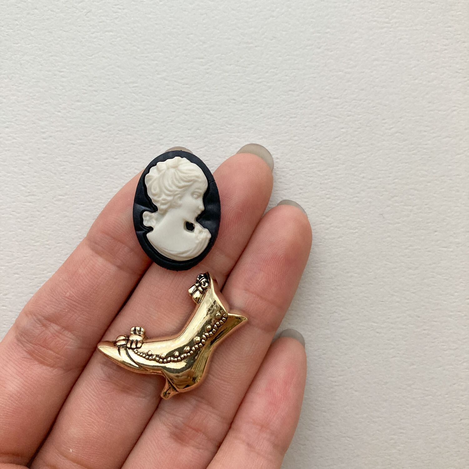 再入荷〉JJボタン カメオとゴールドブーツボタンパック（6p） | Dua