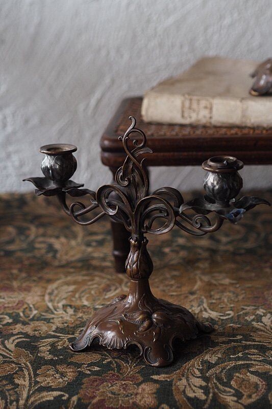 ペア燭台 アール・ヌーヴォーの動き-antique pair metal candle stand