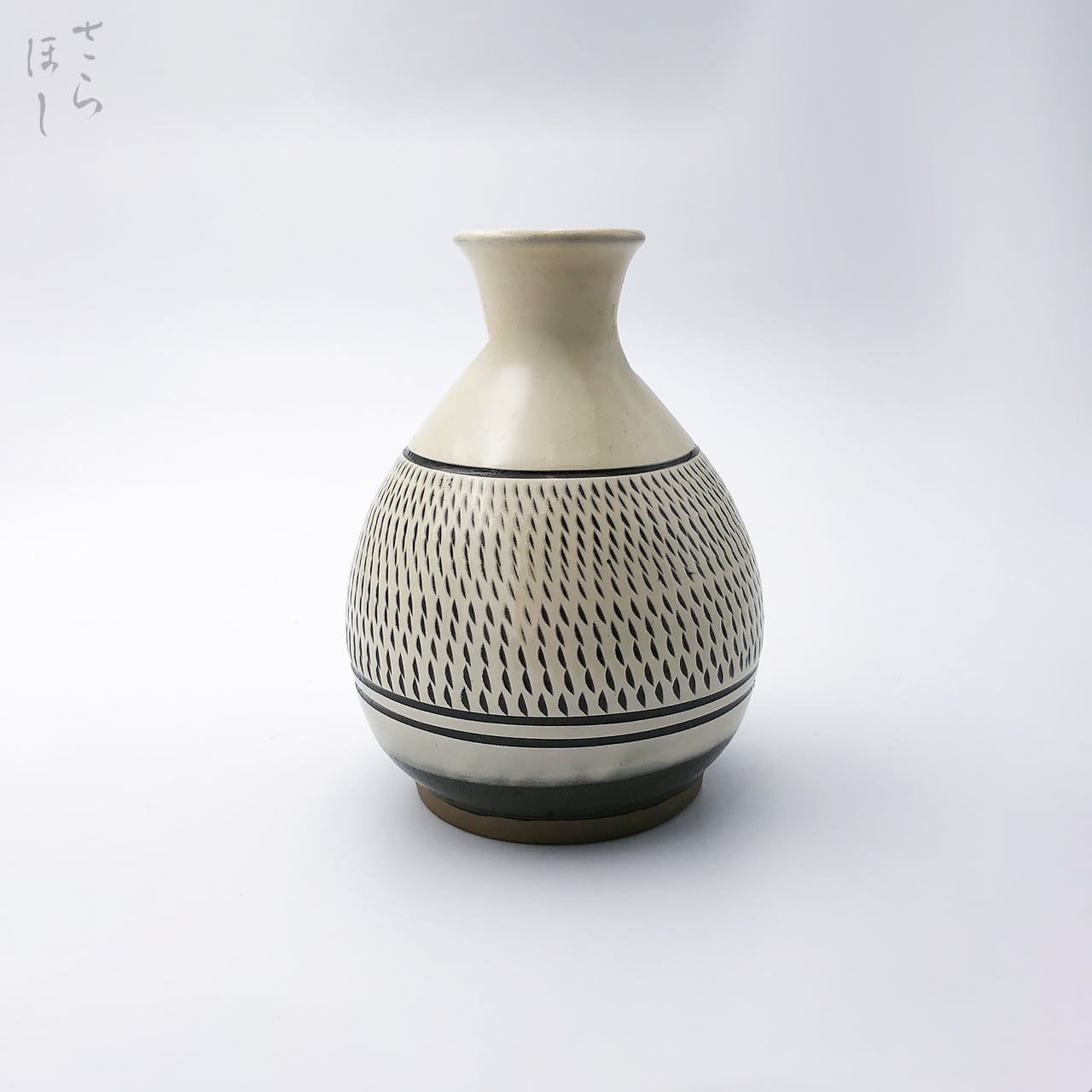 小鹿田焼 小袋窯 4寸5分一輪挿し花瓶 櫛描き/飛び鉋 白 高さ約13.3cm