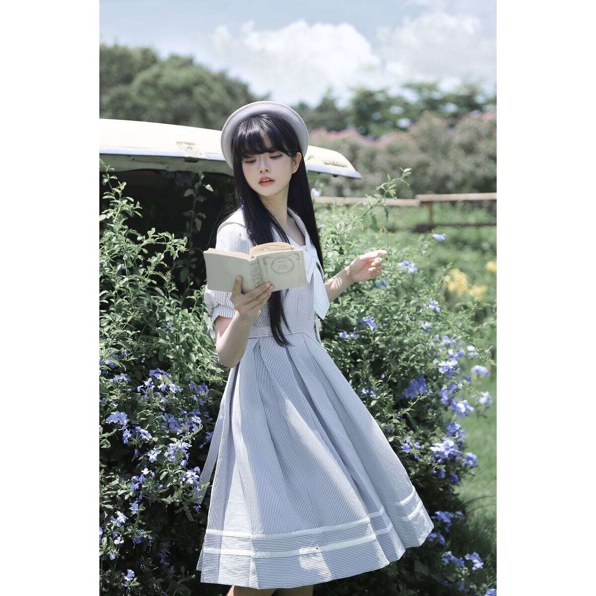 【新品未使用】familiar ストライプ セーラー襟 ワンピース 100 familiar ストライプ セーラー襟 ワンピース 100