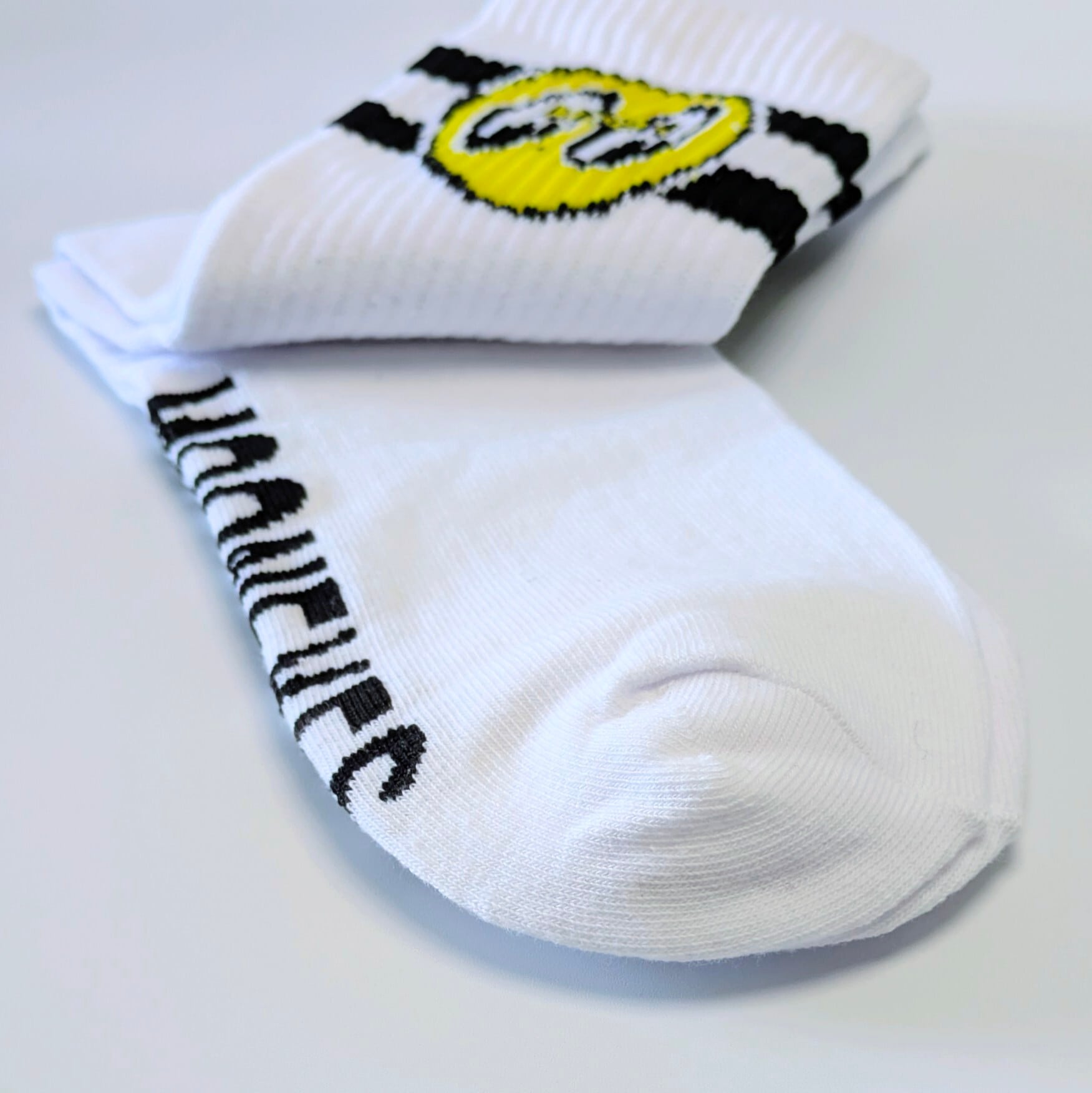 ♧【 MOON / MOONEYES ムーン アイズ 】MOONEYES Mens Eyeball Socks / ムーン アイボールクルーソックス / ホットロッド〚アメリカン雑貨 アメトイ〛