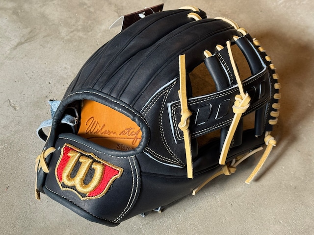 2026Limited model【Wilson】硬式用グローブ　D5型 ［Wilson］直伝型付け　Wブラック