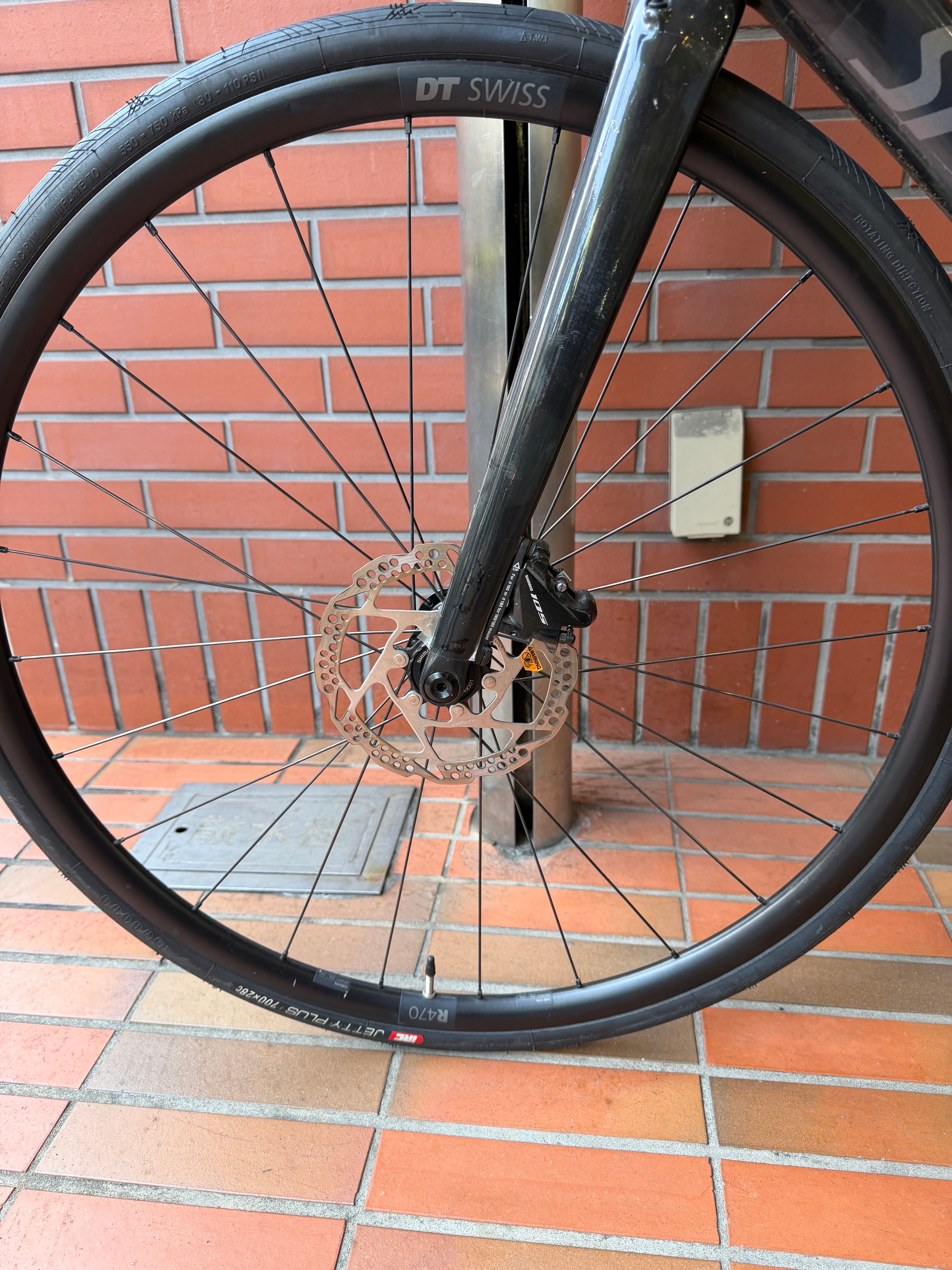 SPRv14) Specialized TARMAC SL6 SPORT-SHIMANO 105 / 最高の走行特性