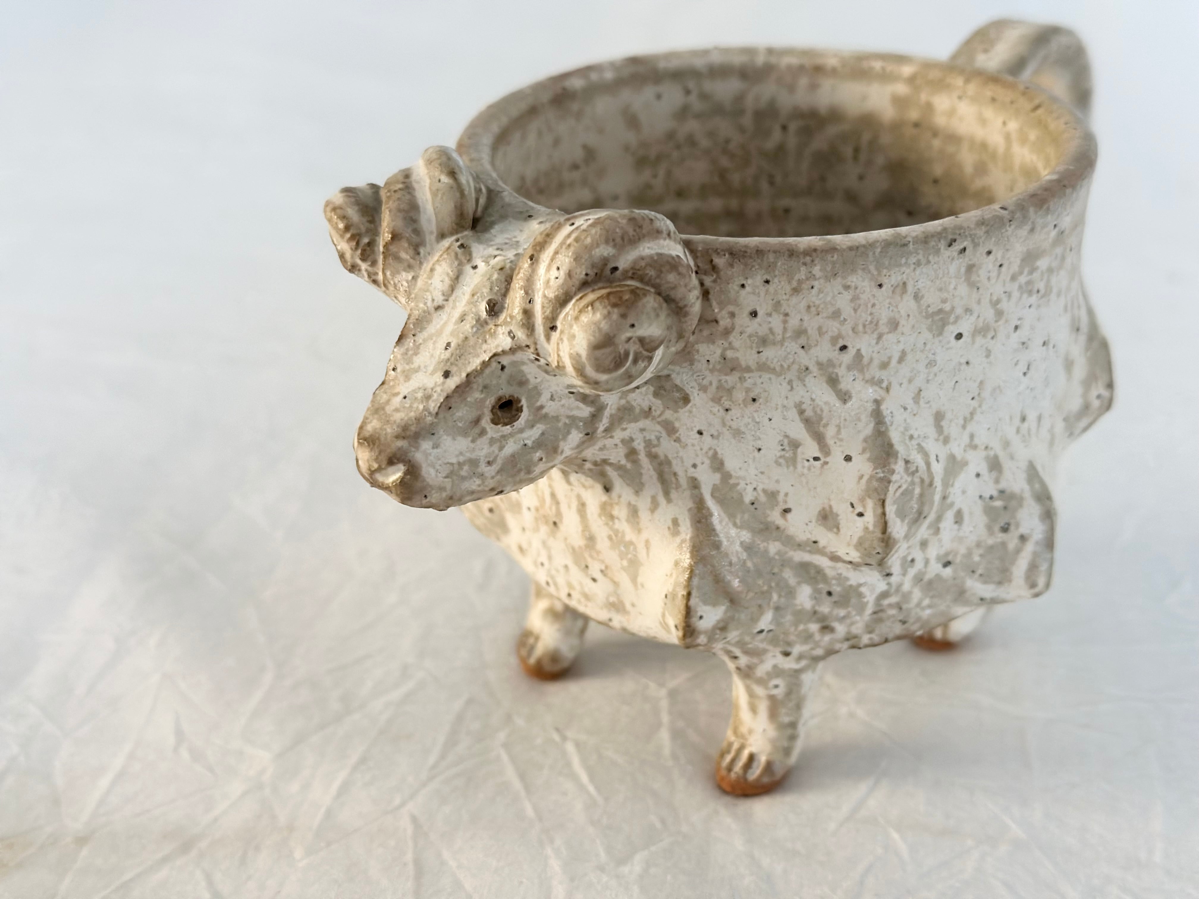 ヒツジマグカップ(持ち手あり) | 器のしごと utsuwa no shigoto Web shop