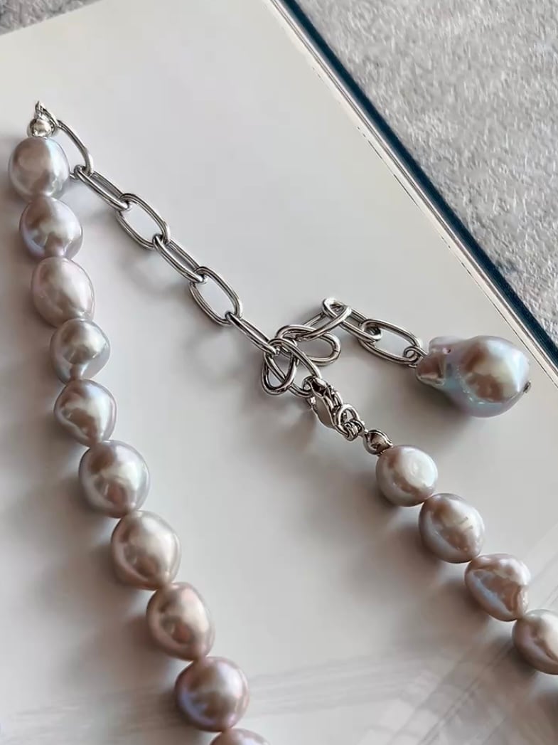 シルバーバロックパールネックレス | 上品なアクセサリー | こだわり