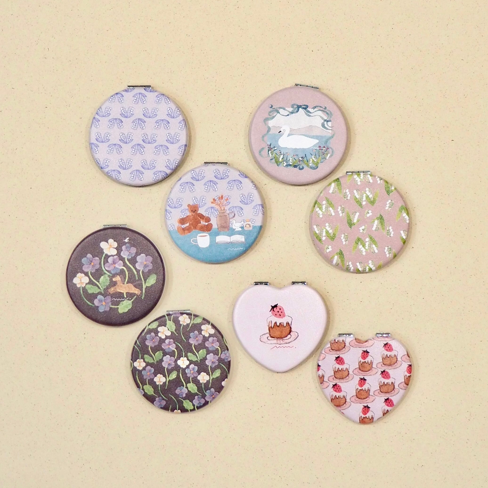 her compact mirror