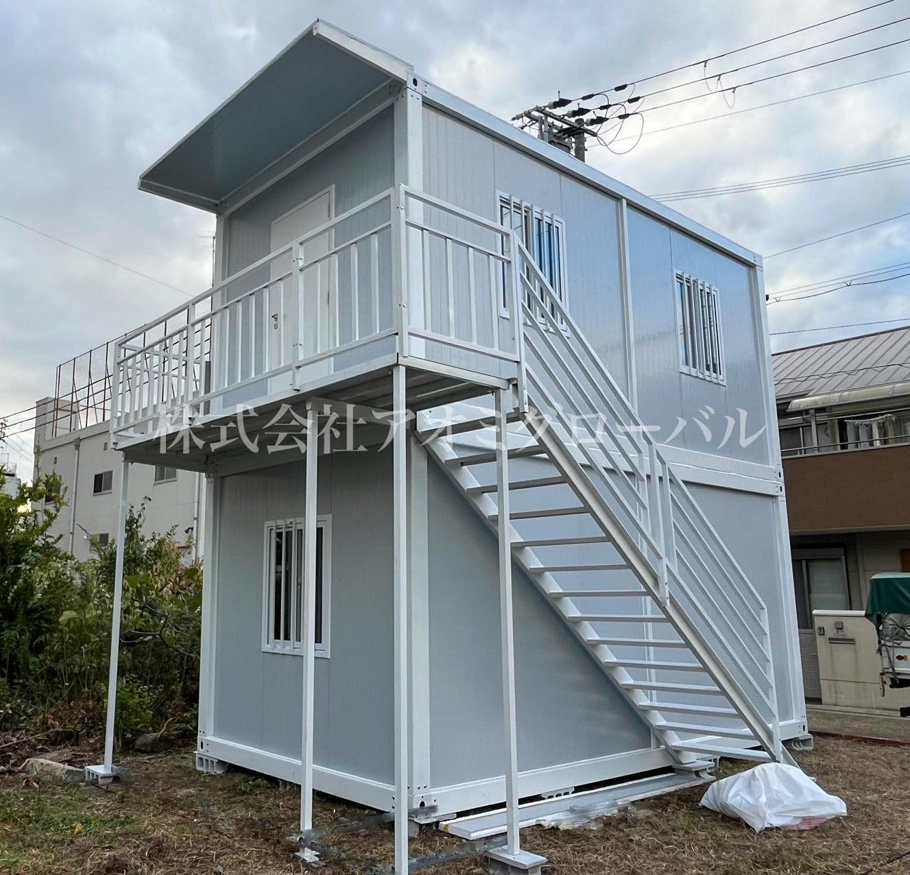 トイレシャワー付きハウス 現地組立式 建築確認申請も取得可能