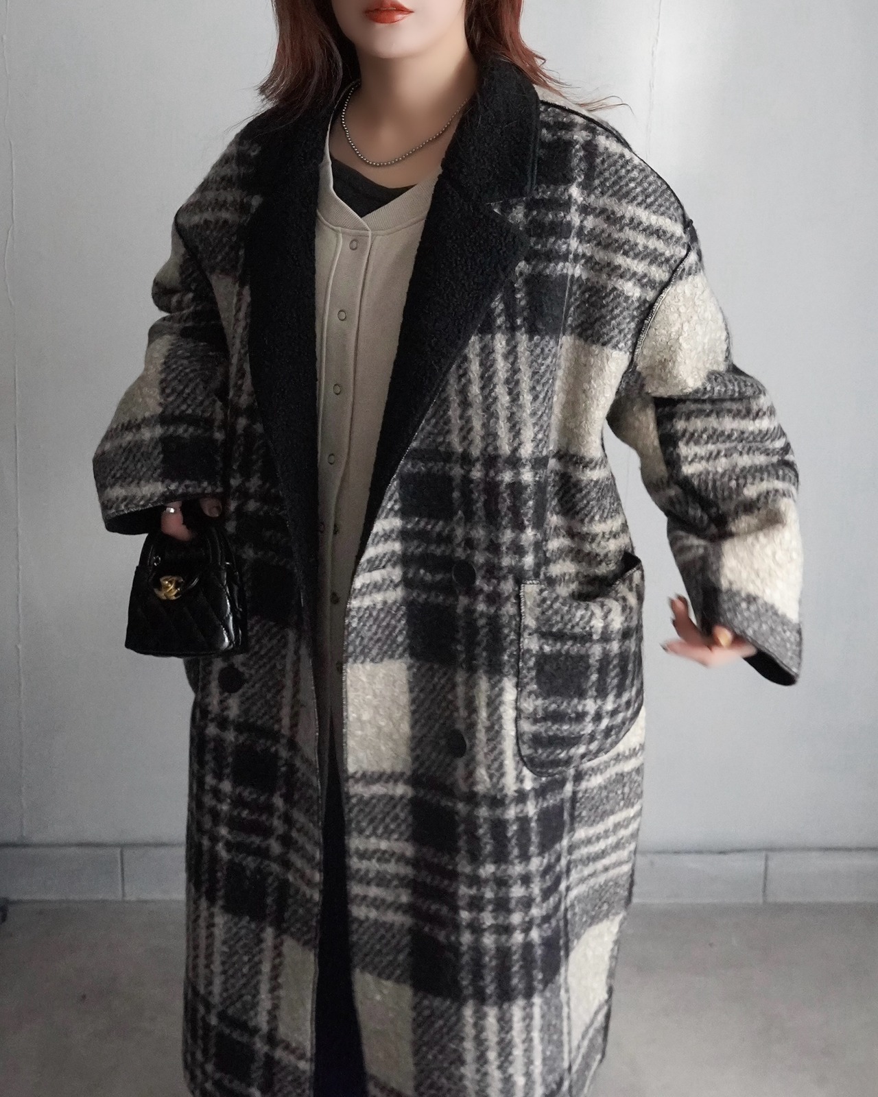 リバーシブルシャギー×ボアチェックロングCT/Black