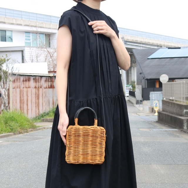 odds ARAROG SHOULDER BAG