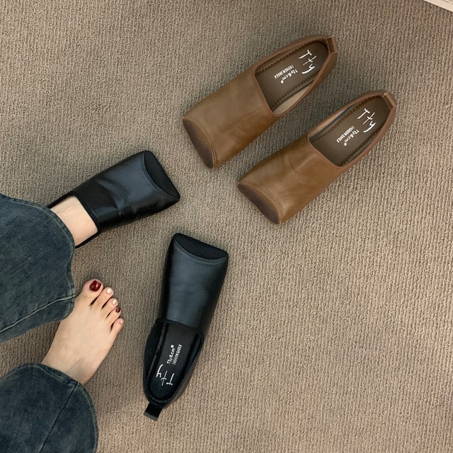 Square toe flat loafers S125