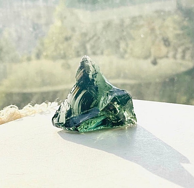 【送料無料】シエラネバダ産アンダラクリスタル原石 " Black Diamond "