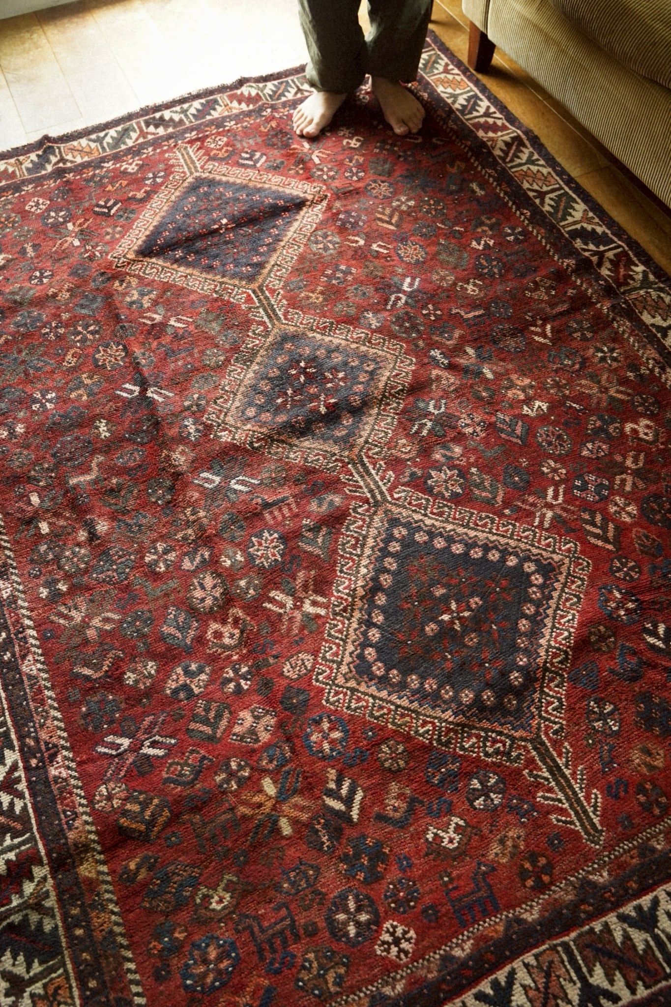 1721- Vintage Qashqai rug