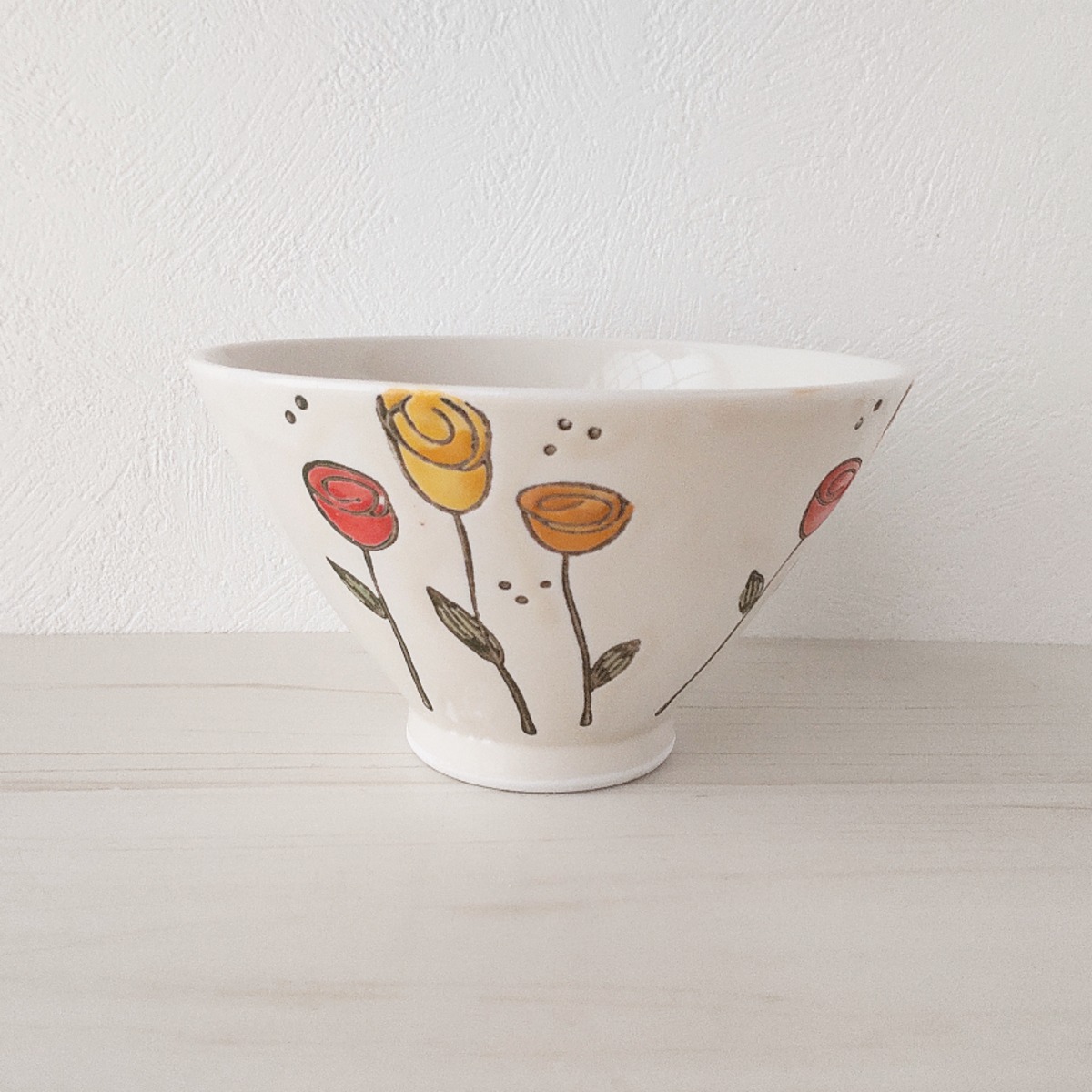 新品　波佐見焼 勲山窯 茶碗 かれん レッド b71127c06014cd8657683ff00f9d6a