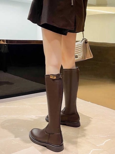 洗練されたシンプルデザイン ストレッチロングブーツ フラット