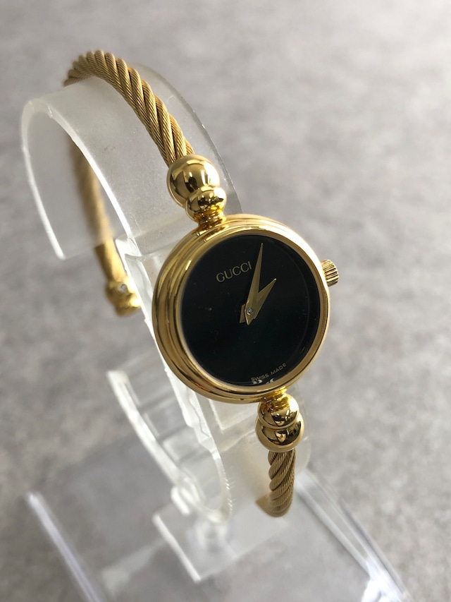GUCCI グッチ 腕時計 ゴールド ラウンド ステンレススチール バングル クウォーツ 2700.2.L vintage ヴィンテージ オールド 58benr
