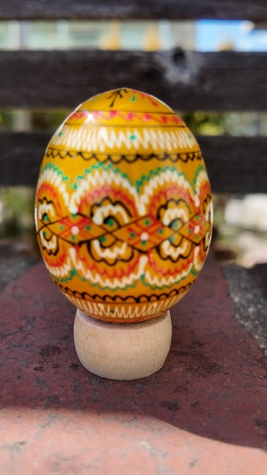 装飾用木製プィサンカ（イースターエッグ）with stand　コロミヤモデル