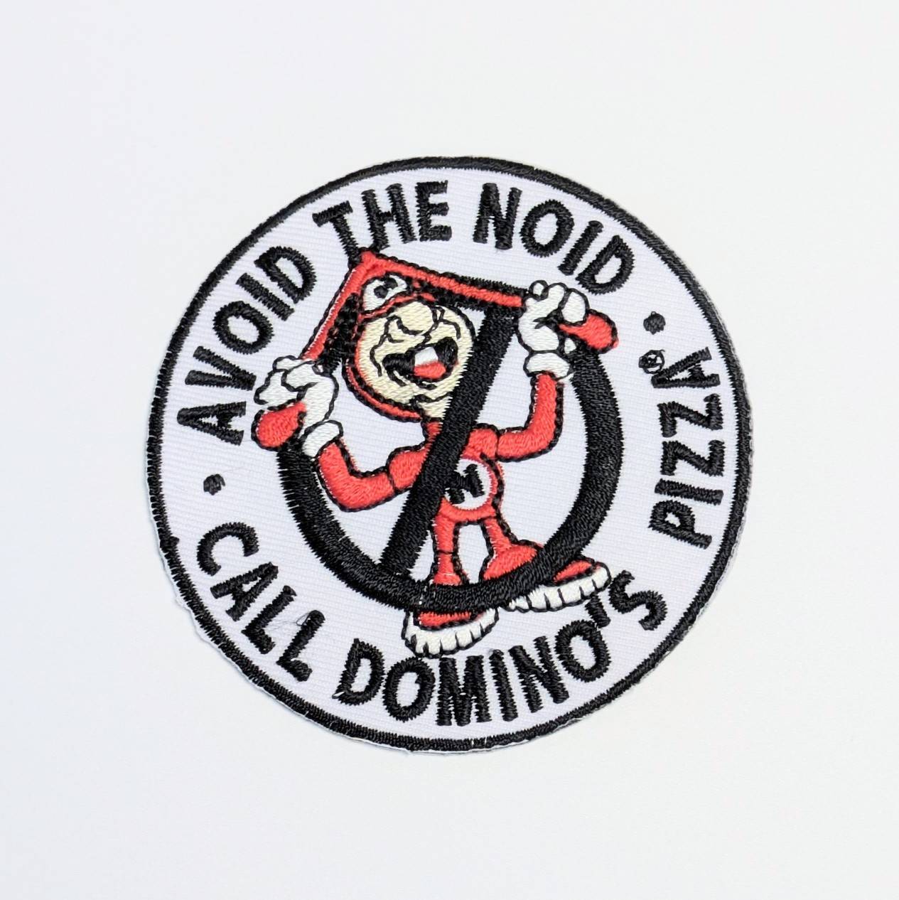 送料無料！ ★刺繍アイロンワッペン★【 Domino Pizza （ドミノピザ） 】ノイド（The Noid） 〚アメリカン雑貨 アメトイ〛
