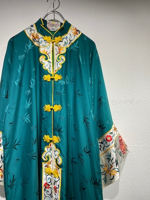 vintage Mandarin embroidery gown