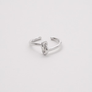 Knot Ring