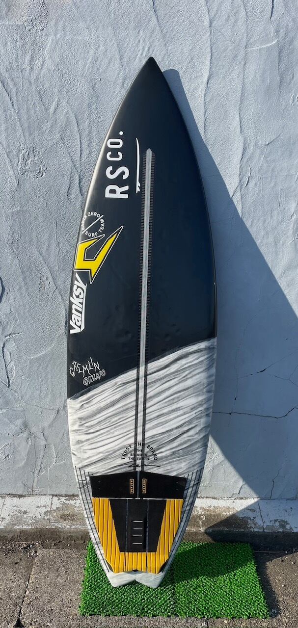 5’9 チリサーフボード　チュロ2　超美品！ USED PREMIUM USED】5'9 チリサーフボード チュロ2 超美品！ | Radix sugito