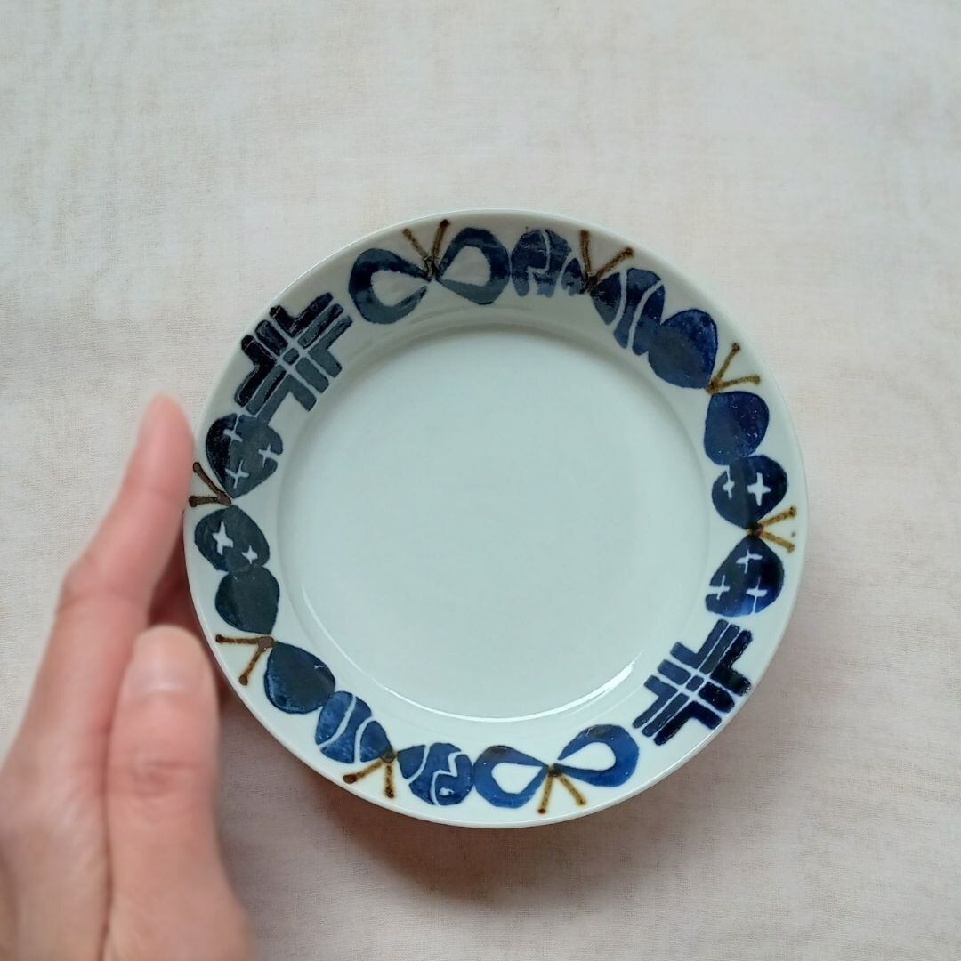 深皿4.5寸「ひらひら」 十二月窯