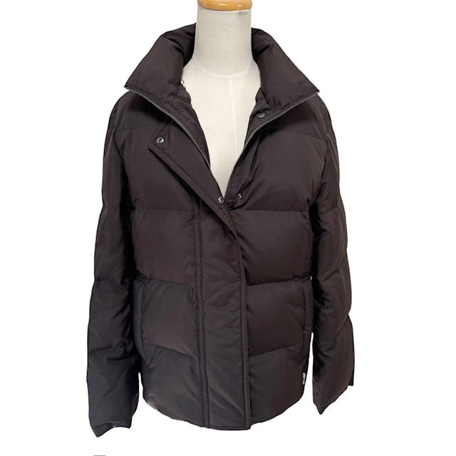 バーバリーロンドン ダウンジャケット ノバチェック 38 黒 Burberry ダウンジャケット 黒 Check サイズ38 ノバチェック