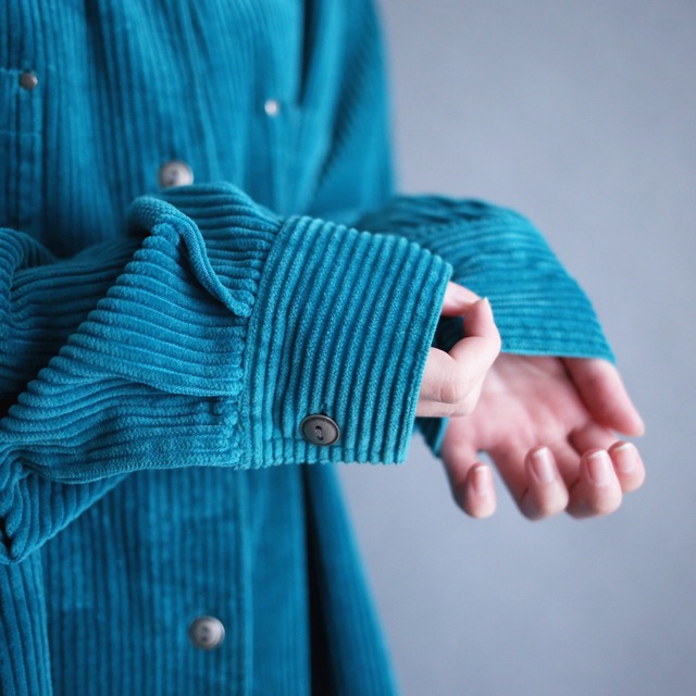 turquoise blue over size corduroy shirt jacket