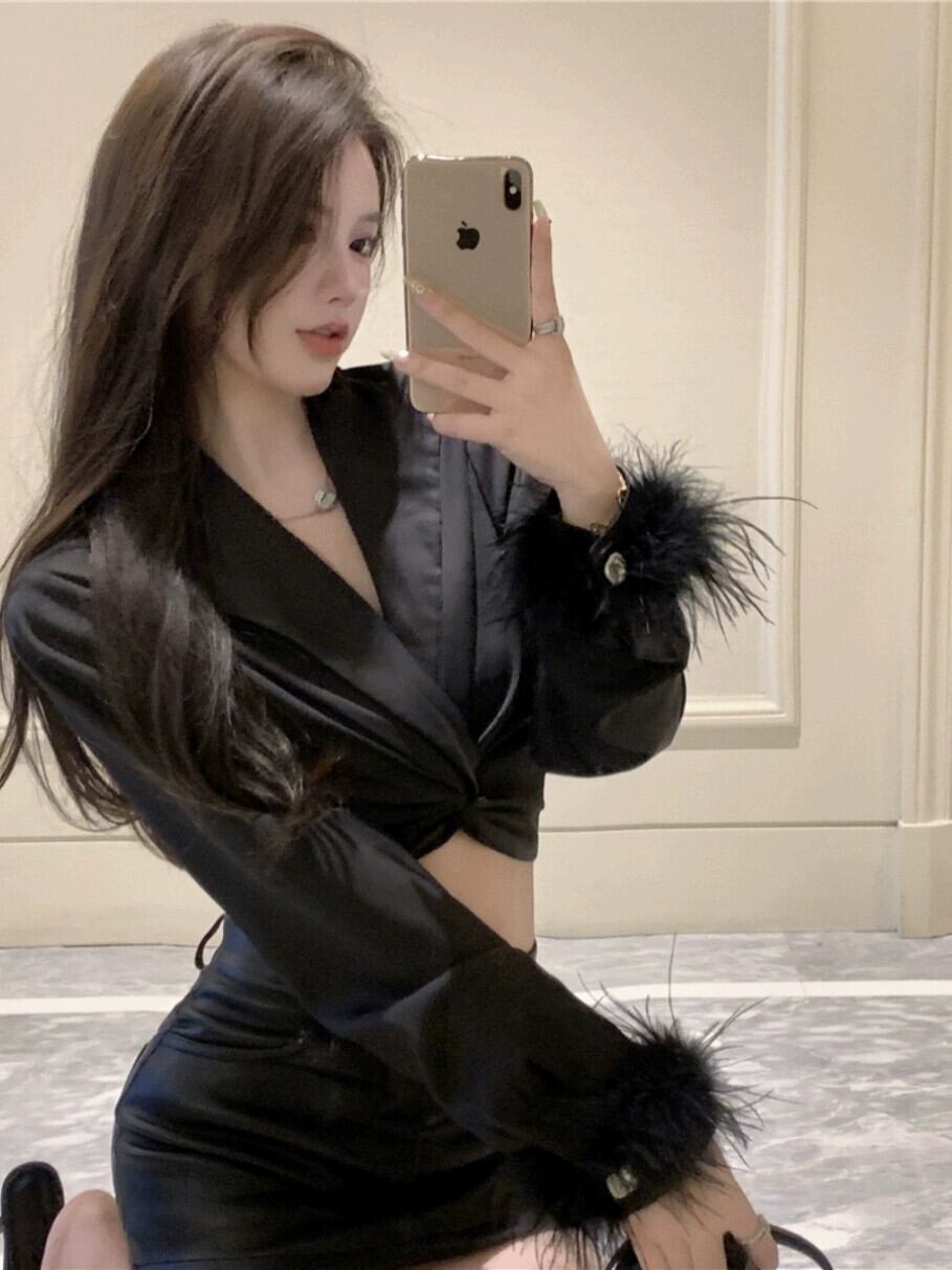 慎重にストラップ付きのショートシャツの女性の秋の純粋な貪欲なスーツの襟豪華なスプライシング長袖シャツスリムフィットトップ ロング オータム 秋物 ピュア ガールズファッション81540422704