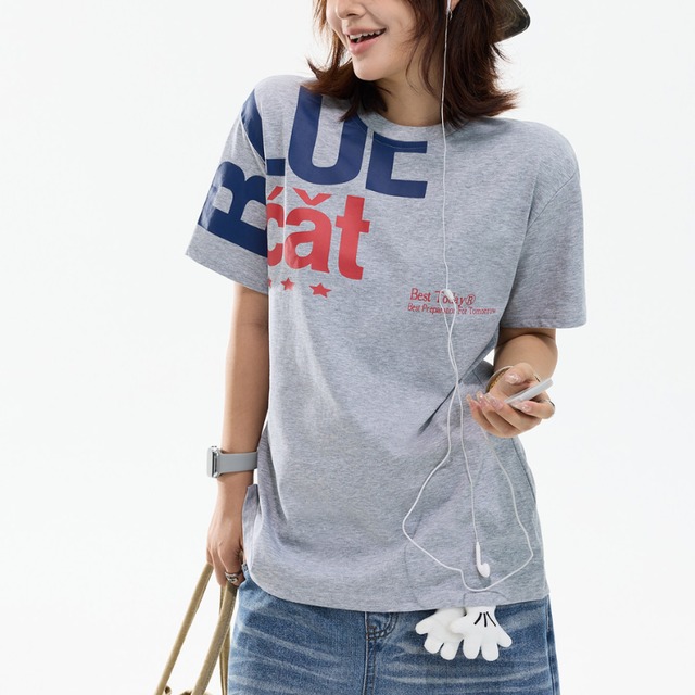 over logo grey short-sleeve tee　オーバーロゴグレー半袖ティー　J2052
