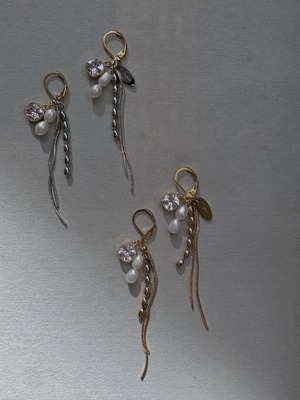 pearl chain pierce/earring