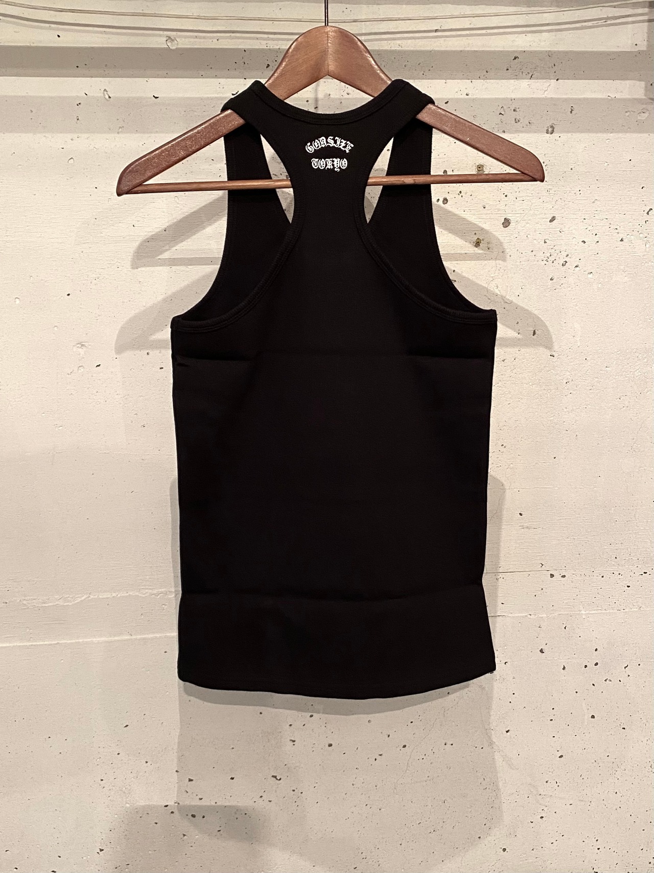 GODSIZE® LOGO TANK TOP [BLACK]