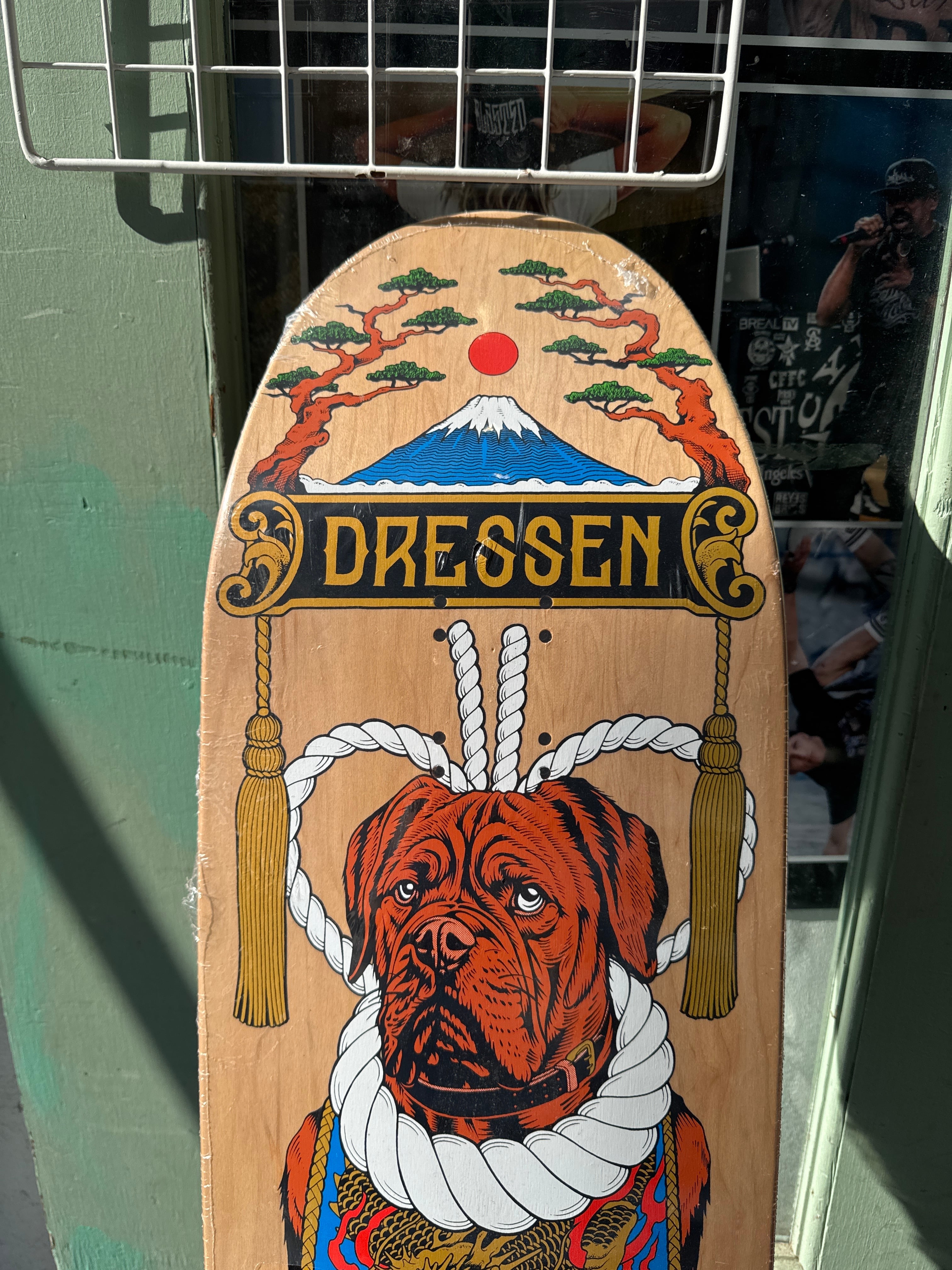 SantaCruz Eric Dressen Sumo Dogシェイプスケートボードデッキ