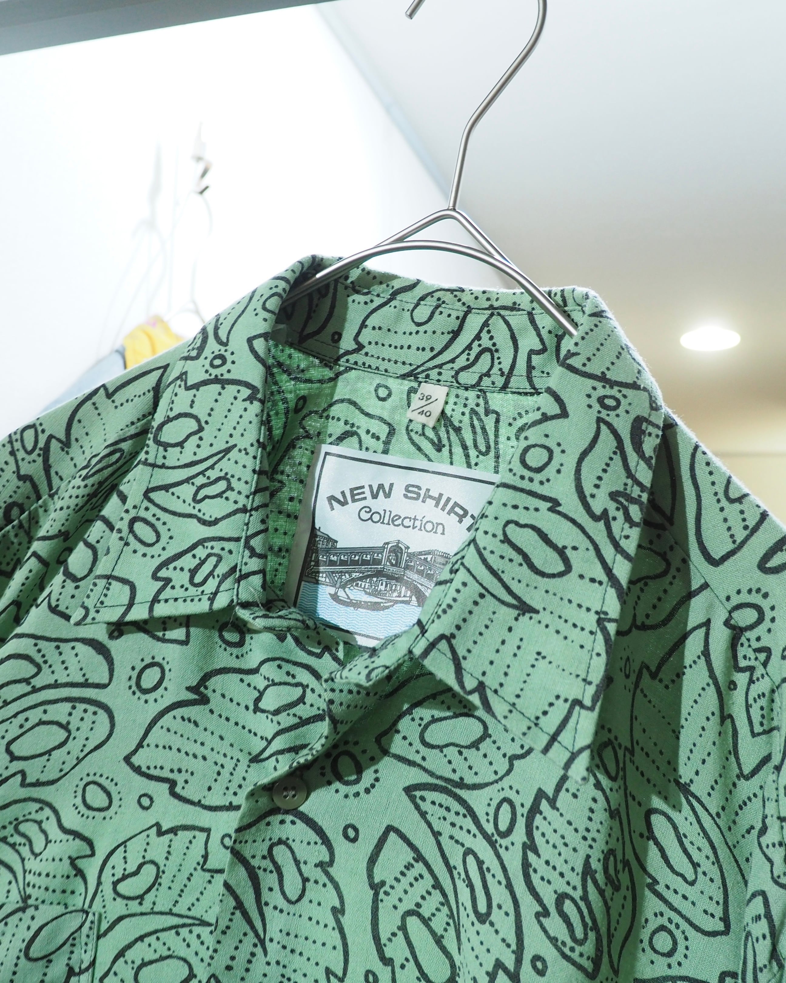 1990s Mint green Leaf pattern vintage Drape loose shirt