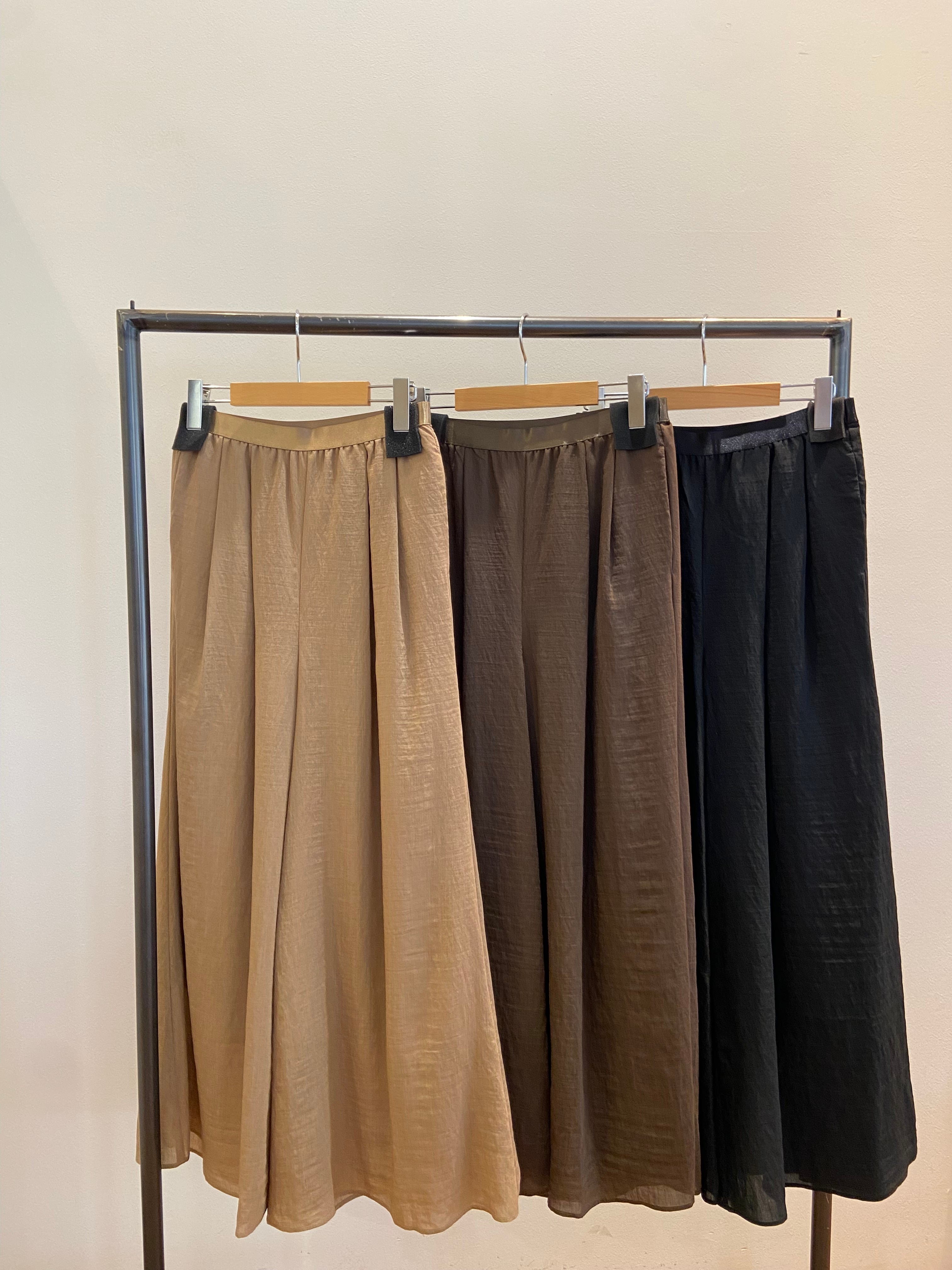 【極希少】precme レザーワイドフレアパンツ ROSIEE / 涼し気ワイドフレアパンツ/R832705 | BENE COLLECTION(ベーネ