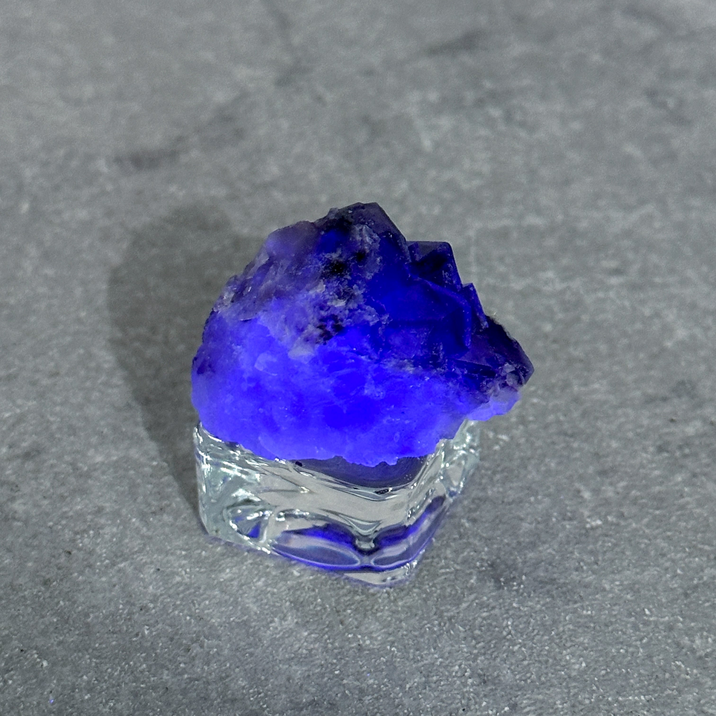 蛍光◎ヤオガンシャン産フローライト 原石23◇ Fluorite From