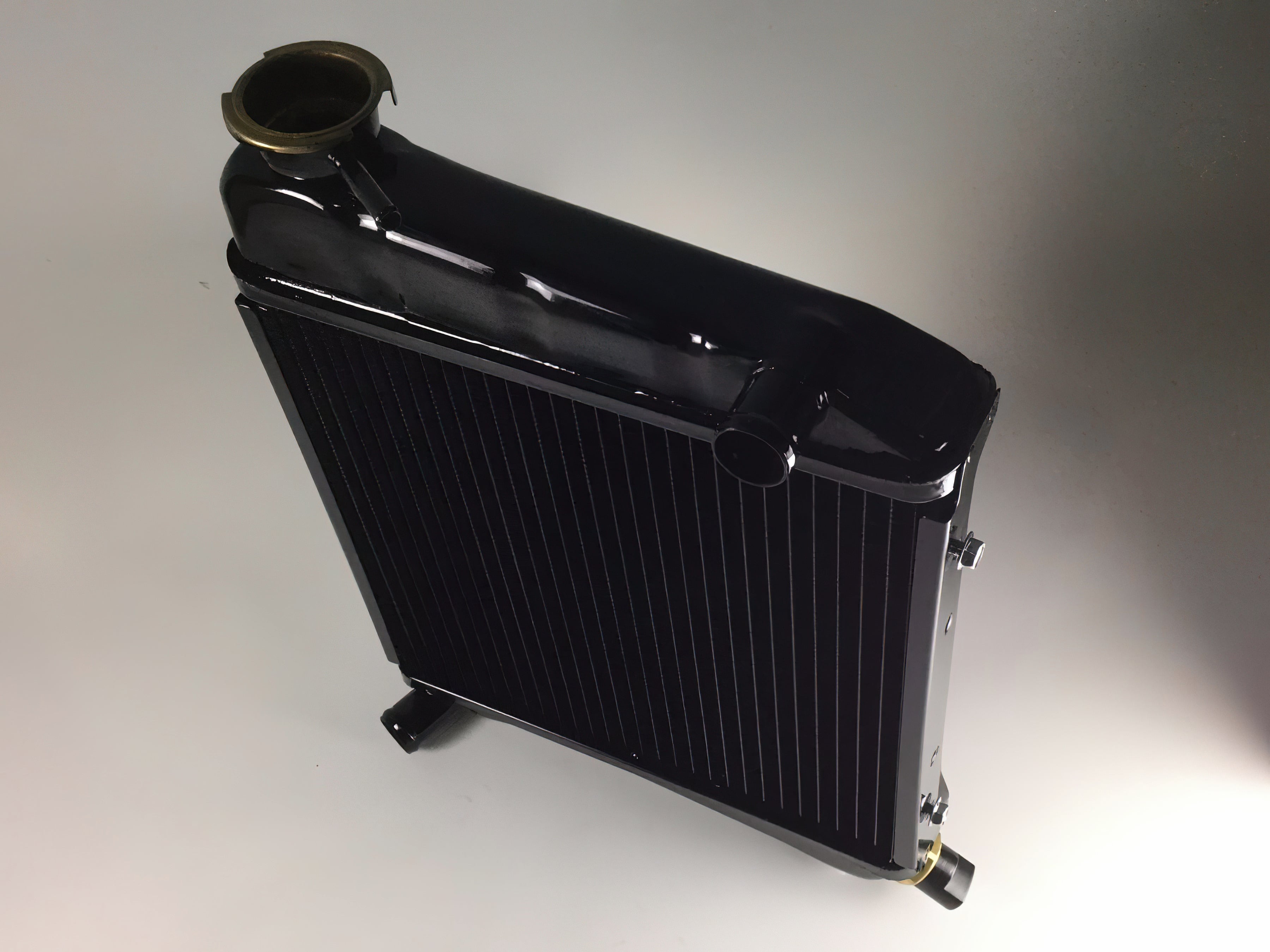 ラジエーターASSY 3コアタイプ 1.3対策センサ付き ヒート対策 (ref
