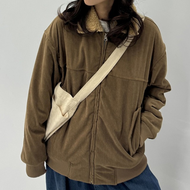 ユニセックスコーデュロイボアカラーブルゾン　A01884