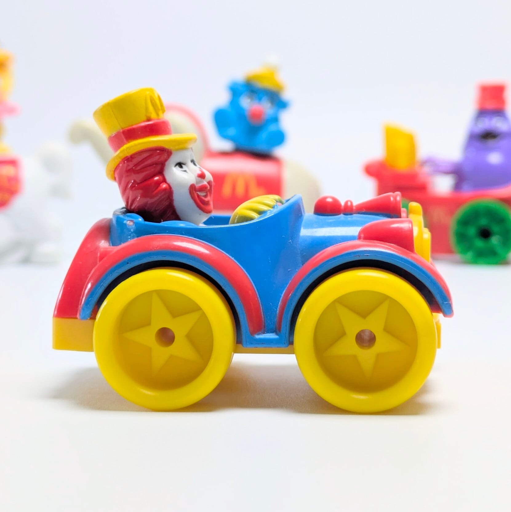 ☆VINTAGE 1989☆ 【 McDonald's  ( マクドナルド ) 】1989年マクドナルドミールトイ『 マクドナルドランド・サーカスパレード（McDonaldland Circus Parade）』全4種コンプリートセット / ハッピーミール  〚アメリカン雑貨 アメトイ〛