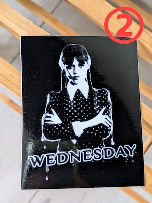 送料無料!!【ウェンズデー(Wednesday)★ ステッカー】各種〚アメリカン雑貨 アメトイ〛