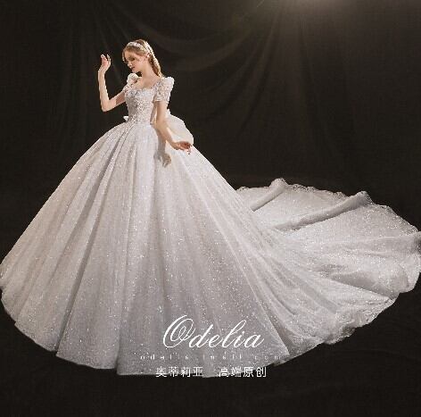 C356人気2024 編み上げトレーン プリンセスライン フウエディング  