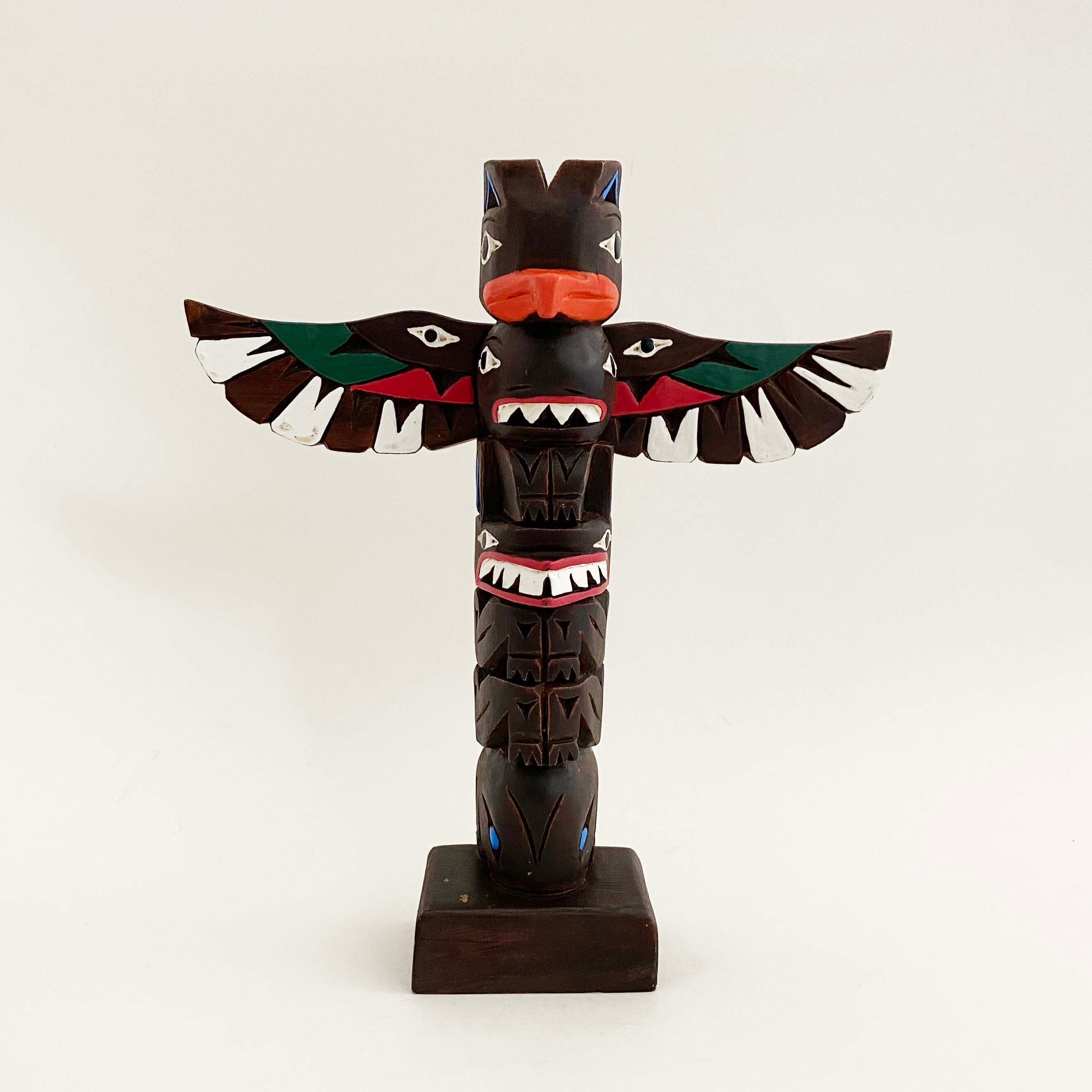 ヴィンテージ・トーテムポール（アラスカ先住民 / サンダーバード・オオカミ他）