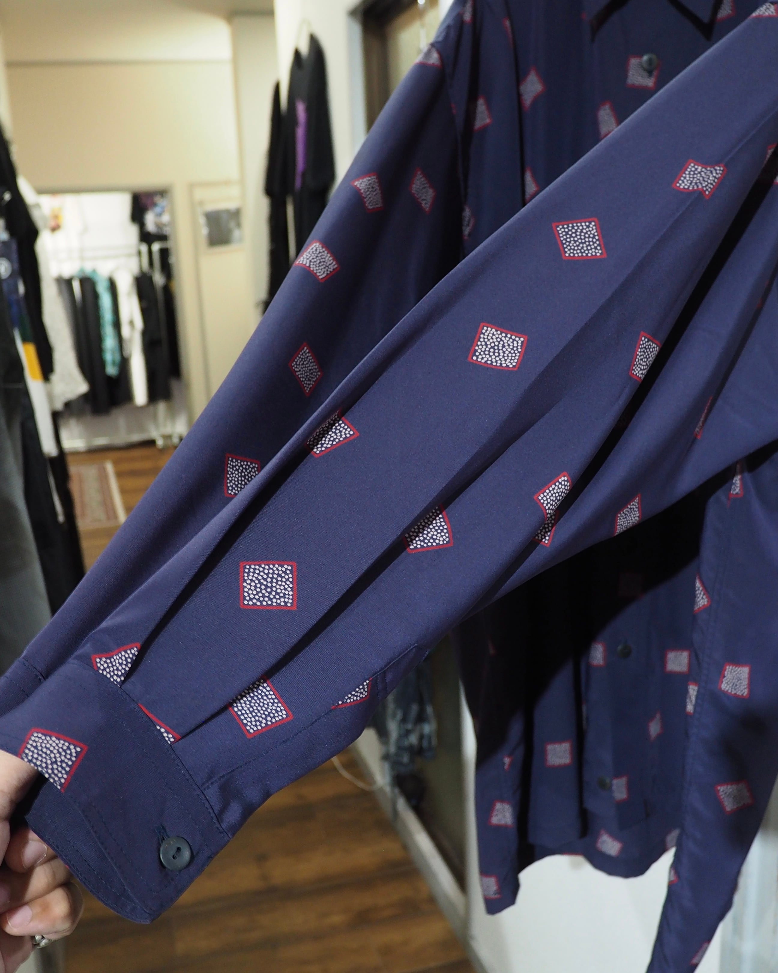 1990s Beautiful Bewitching Purple All Over Pattern vintage Drape Loose Shirt