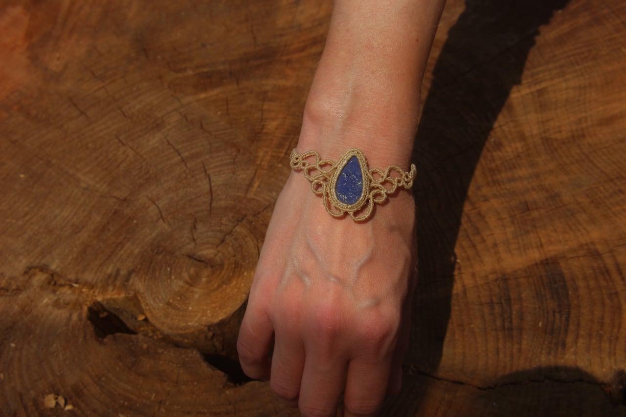 Lapis lazuli micro macrame bracelet