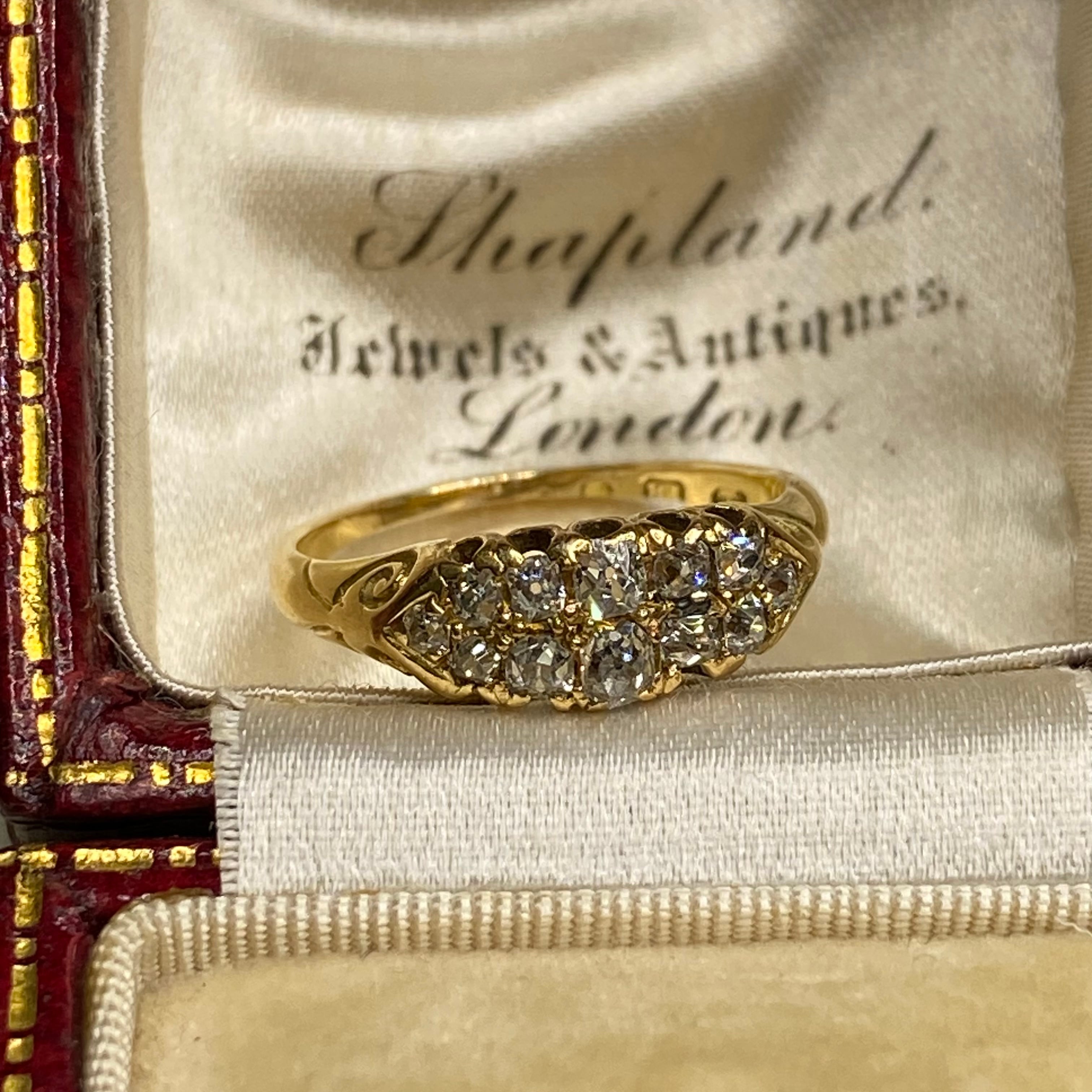 M*n様 イギリスアンティーク オールドカットダイヤのクラスターリング