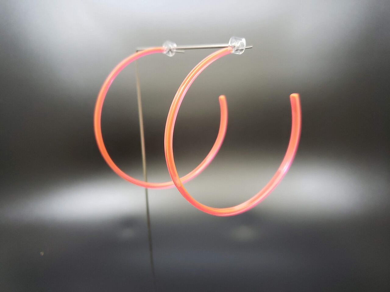 クリアフープピアス-L ピンク 蛍光 ネオンカラー ダンス クラブ イベント フェス 目立つ カラフル 軽い