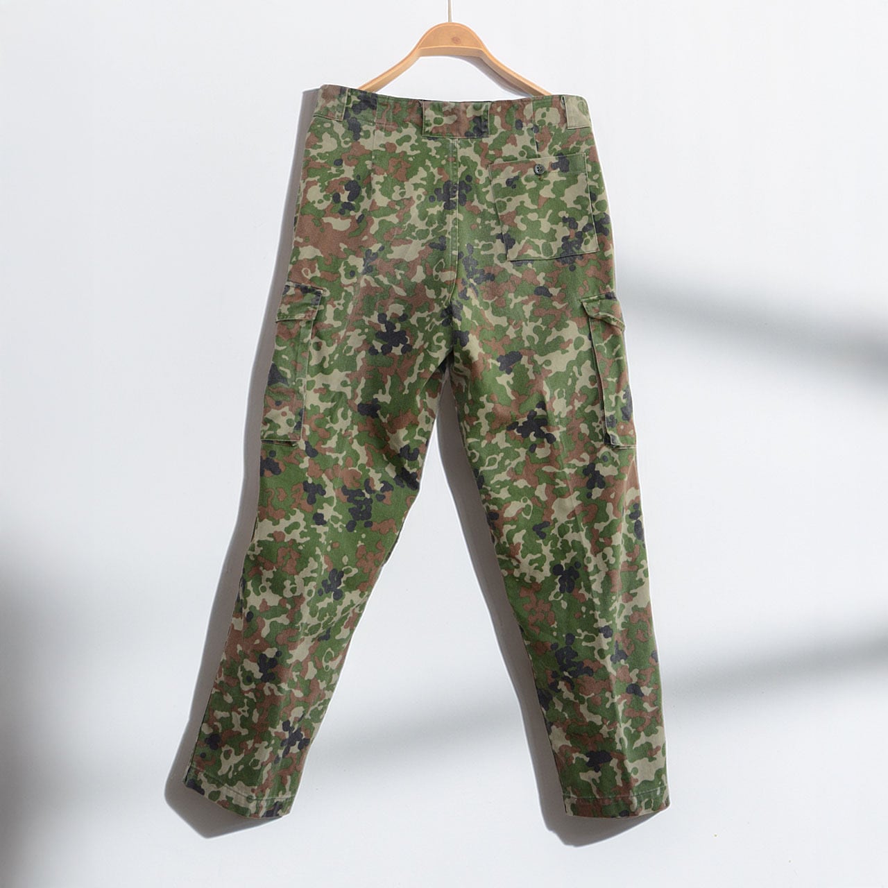 ハンガリー軍　珍しい　ヴィンテージ　迷彩　ツーピース ハンガリー軍 珍しい ヴィンテージ 迷彩 ツーピース