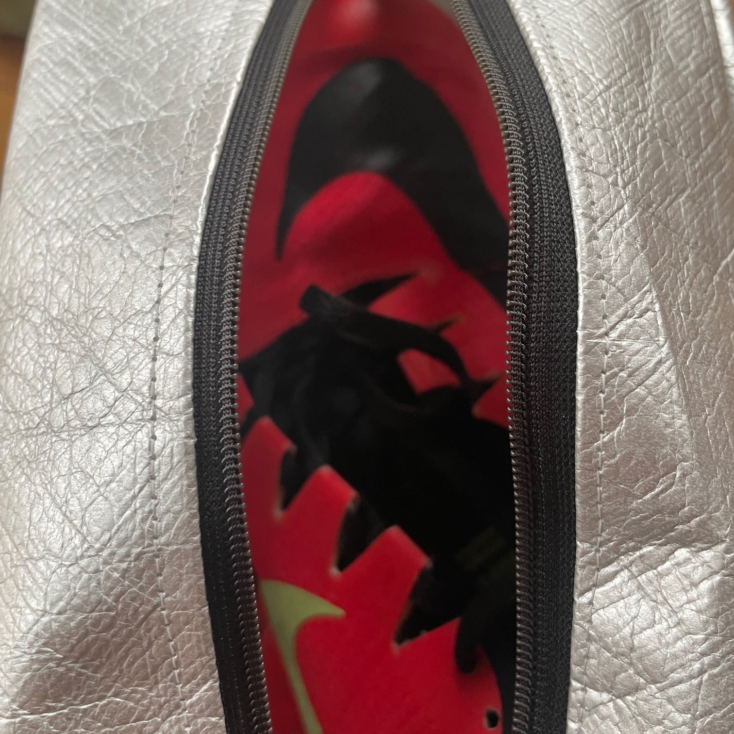 スパイクデザイン黒ボックス型バッグ SIDE CARGO PACK (片側サイドバッグ, クラシックサイドバッグ)ー